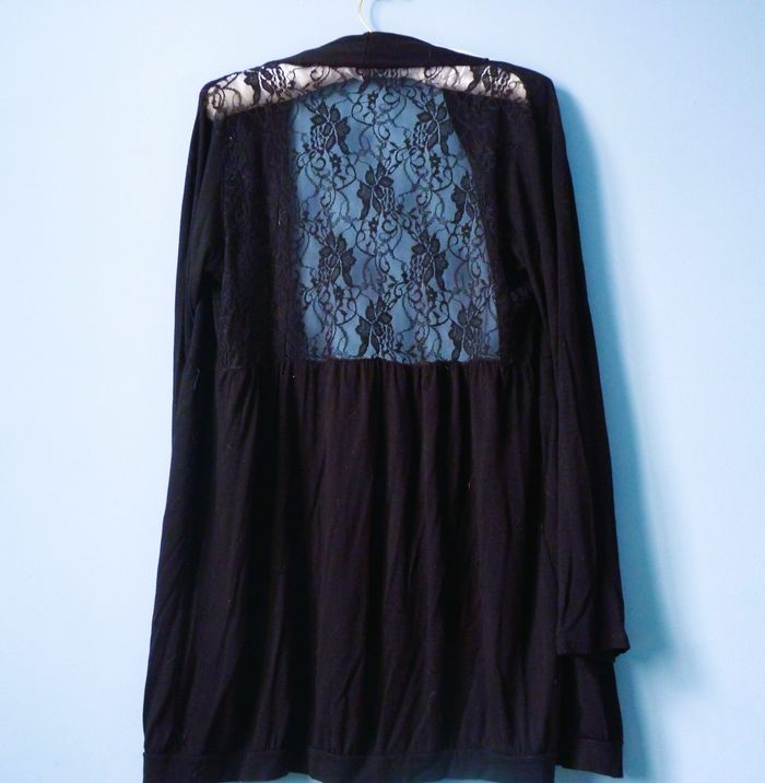 Gilet Femme M 38 noir dos dentelle italie manches longues TBE - photo numéro 3