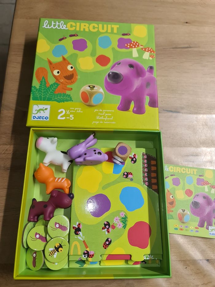 Proche du neuf jeu de parcours Little Circuit des éditions Djeco,