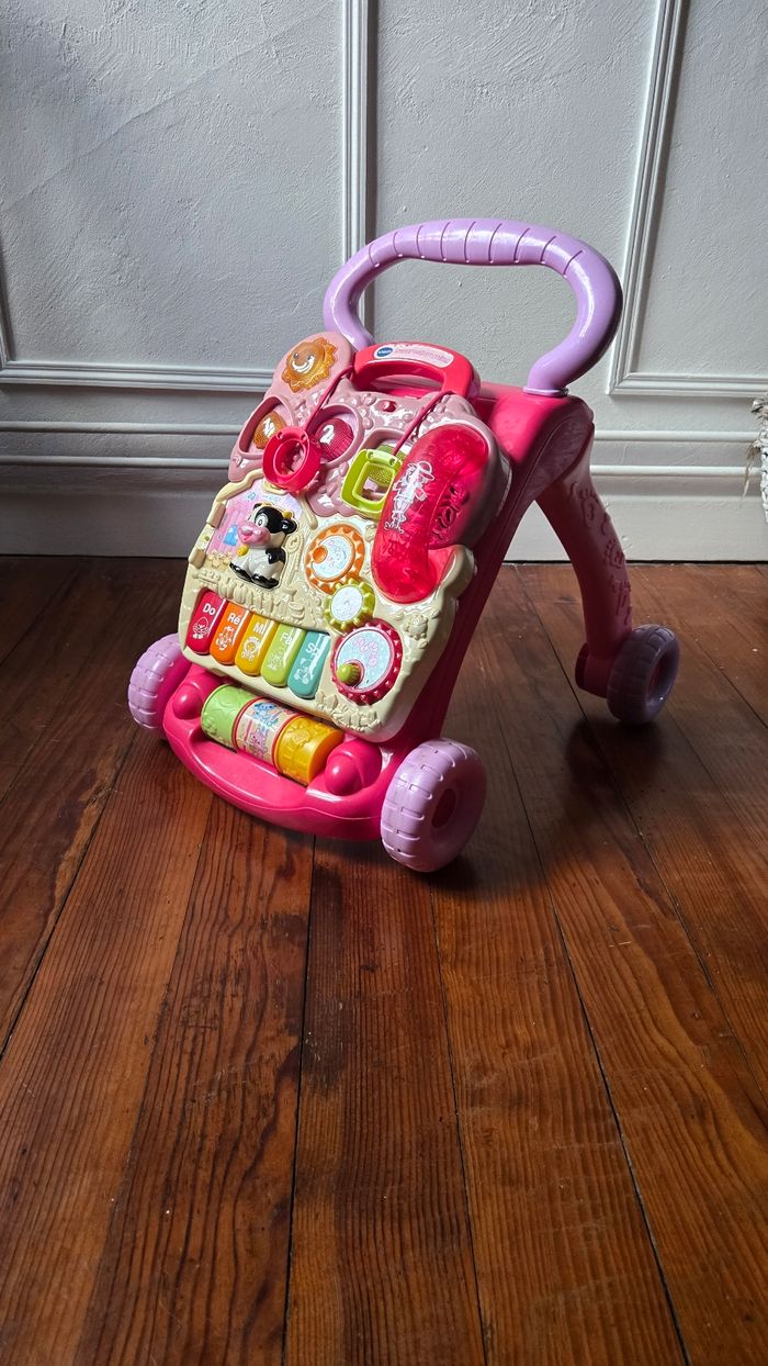 Chariot de marche bébé