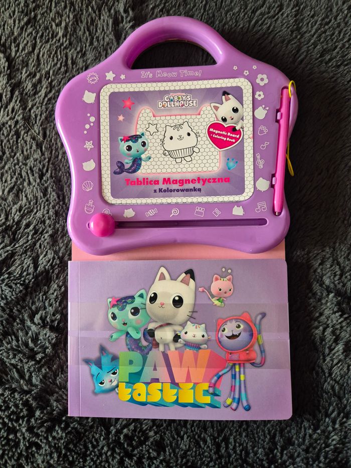tablette et coloriage gabby's dollhouse