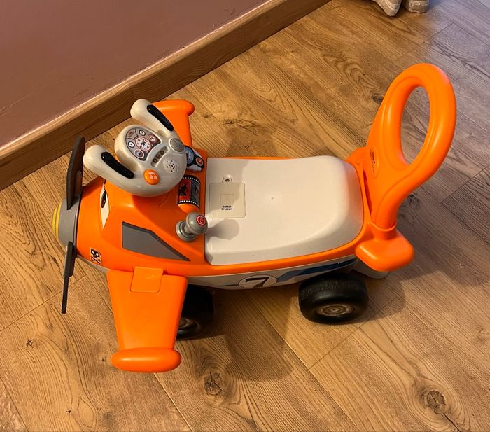 Avion porteur Dusty planes musical - photo numéro 3