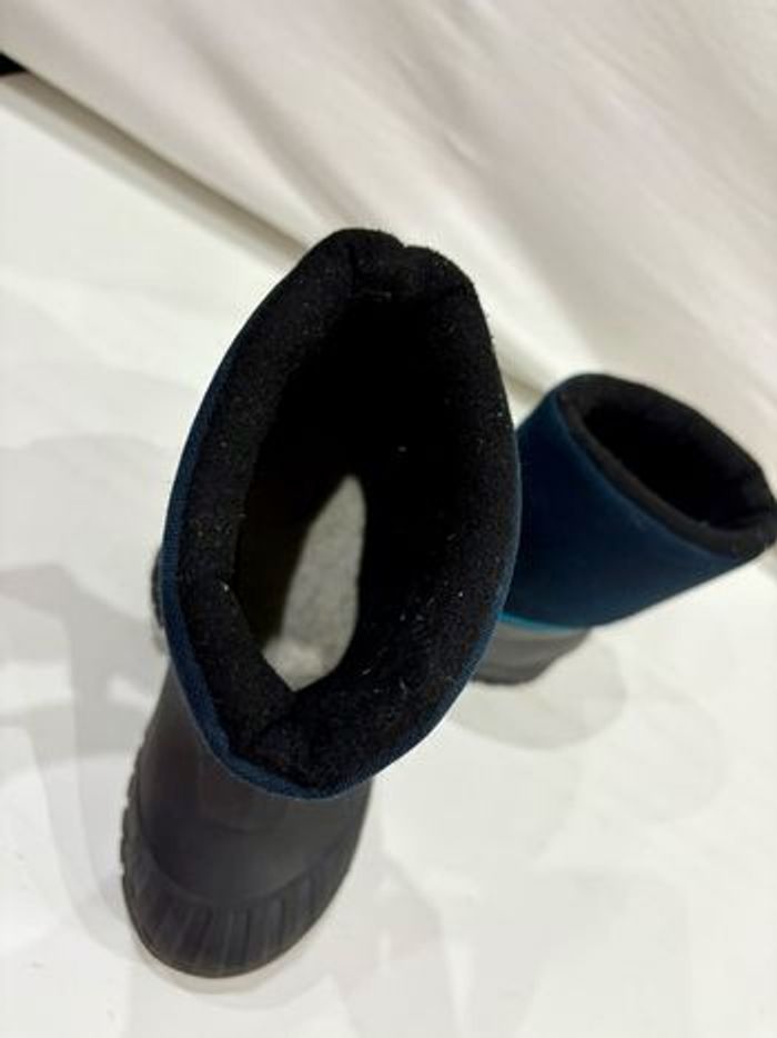Bottes de neige Queshua taille 28/29 - photo numéro 2