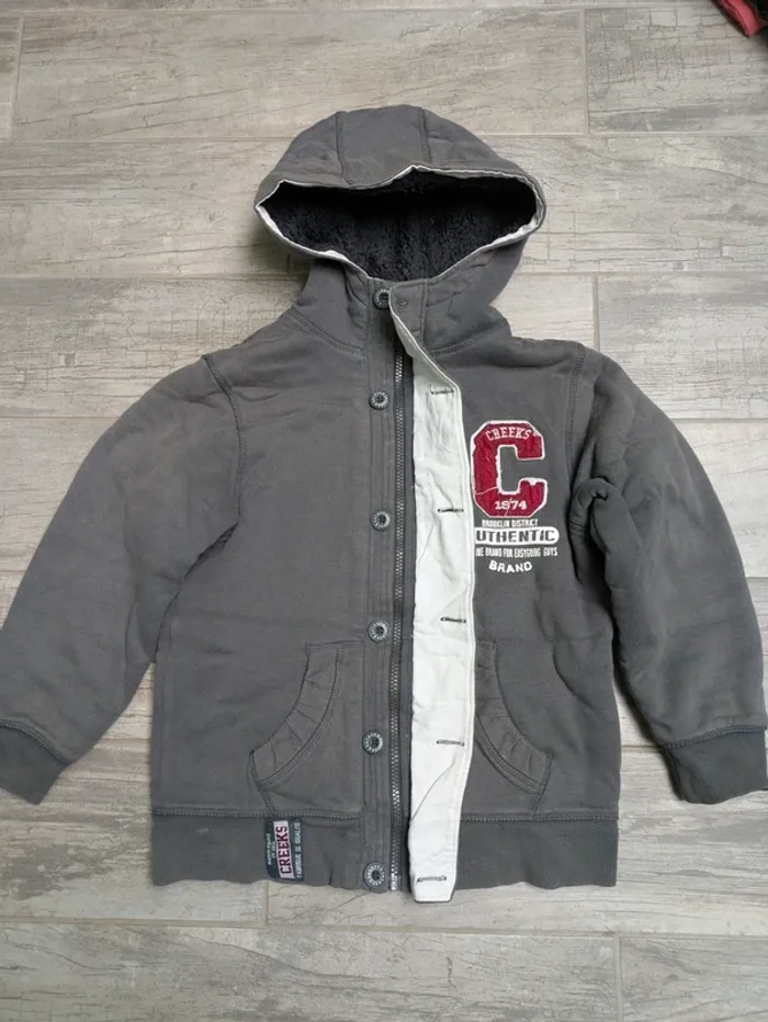 Gilet zippé capuche - photo numéro 2