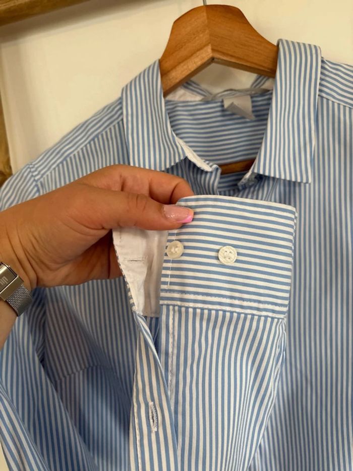 Chemise bleue et blanche à rayures H&M taille M - photo numéro 5