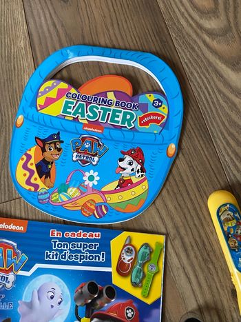 Divers jeux pat patrouille et magazines