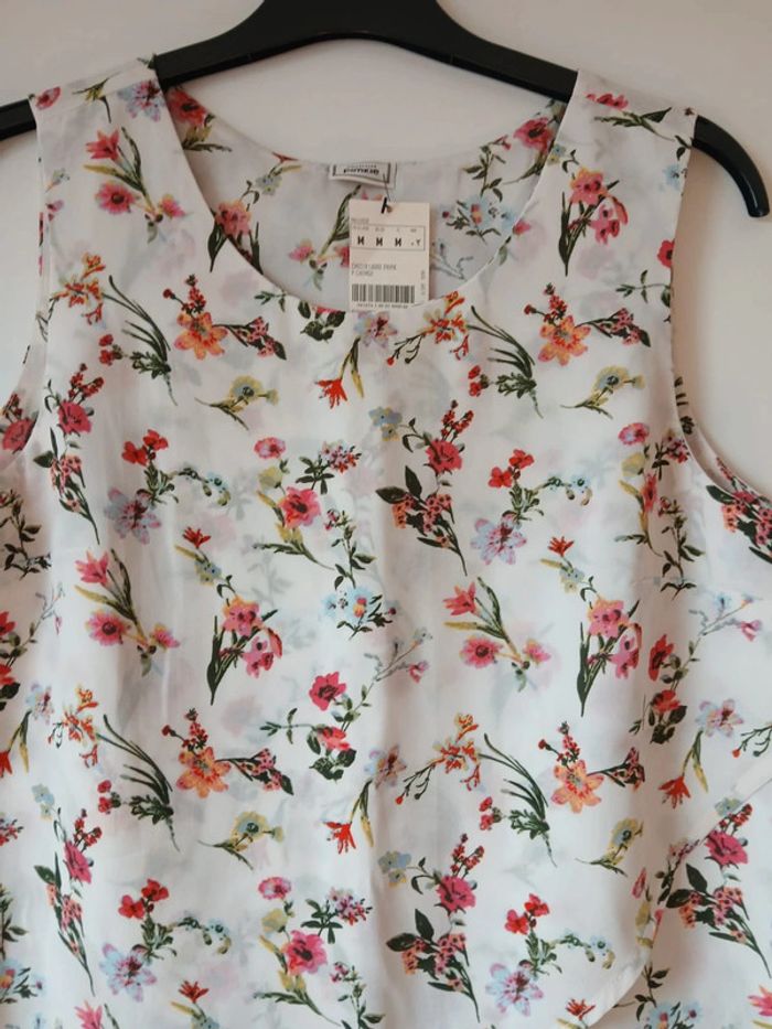 Haut fleuri taille M de chez Pimkie - photo numéro 2