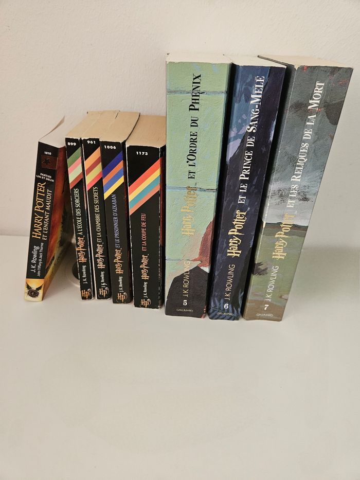 Lot saga livres Harry Potter + le 8 - photo numéro 9