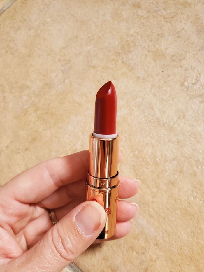 Rouge à lèvres - photo numéro 4