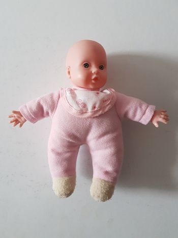 Poupée bébé