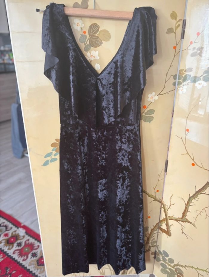 Robe noire velours - photo numéro 5