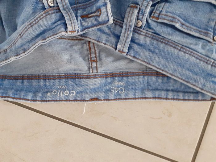 Jeans homme celio  W30 - photo numéro 2