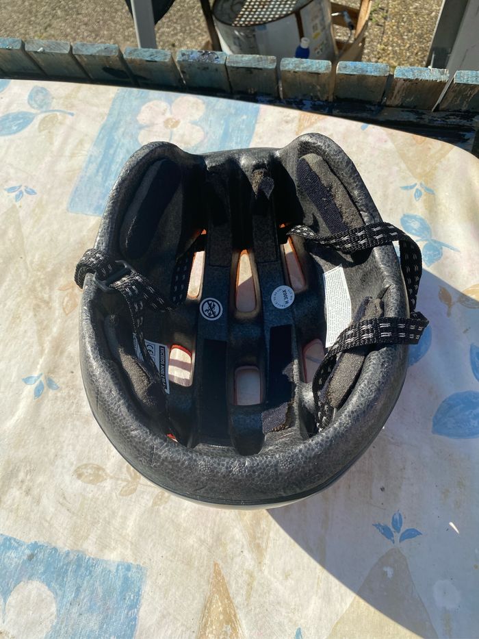 Casque vélo - photo numéro 3