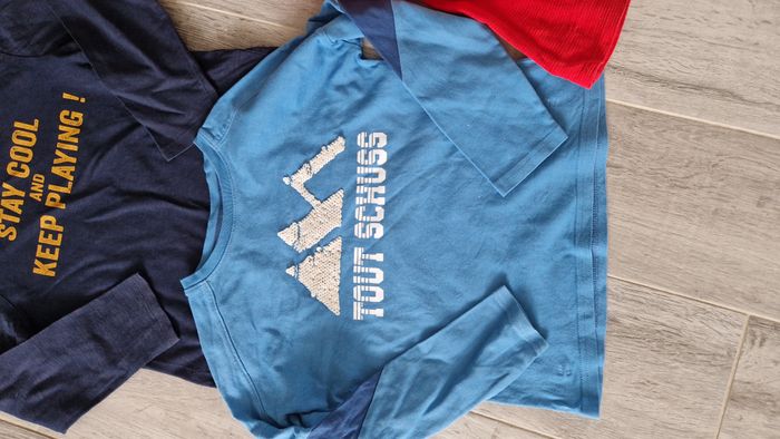Lot de 4 tee shirts manches longues, taille 6 ans - photo numéro 2