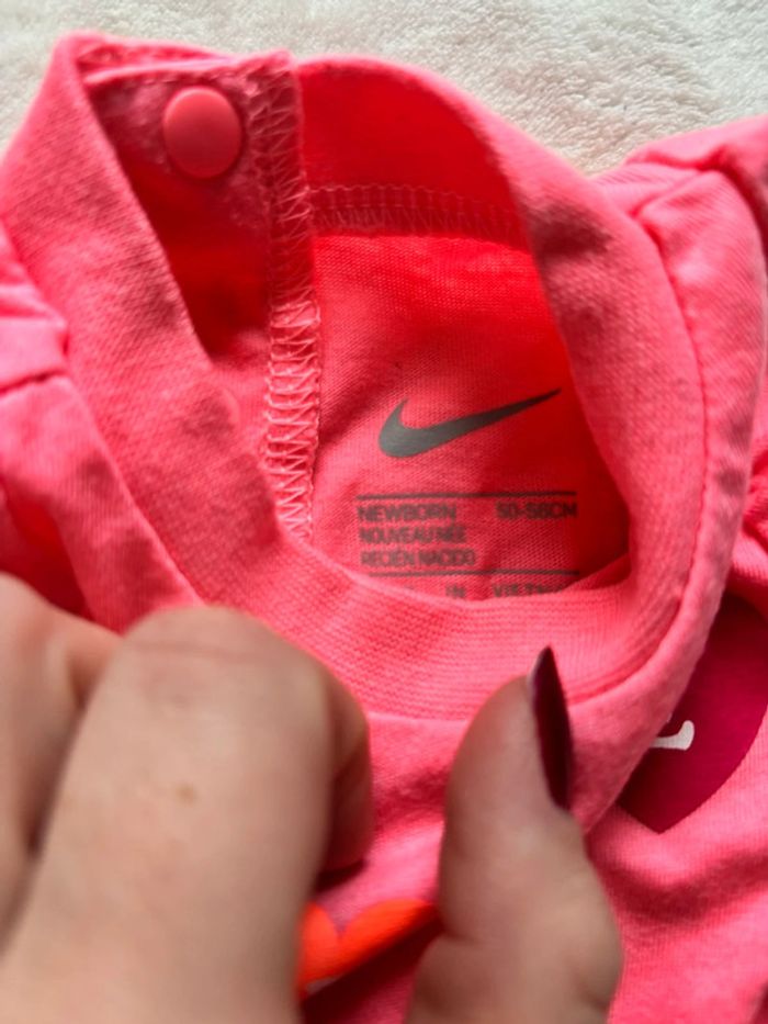 Combinaison Nike - photo numéro 2