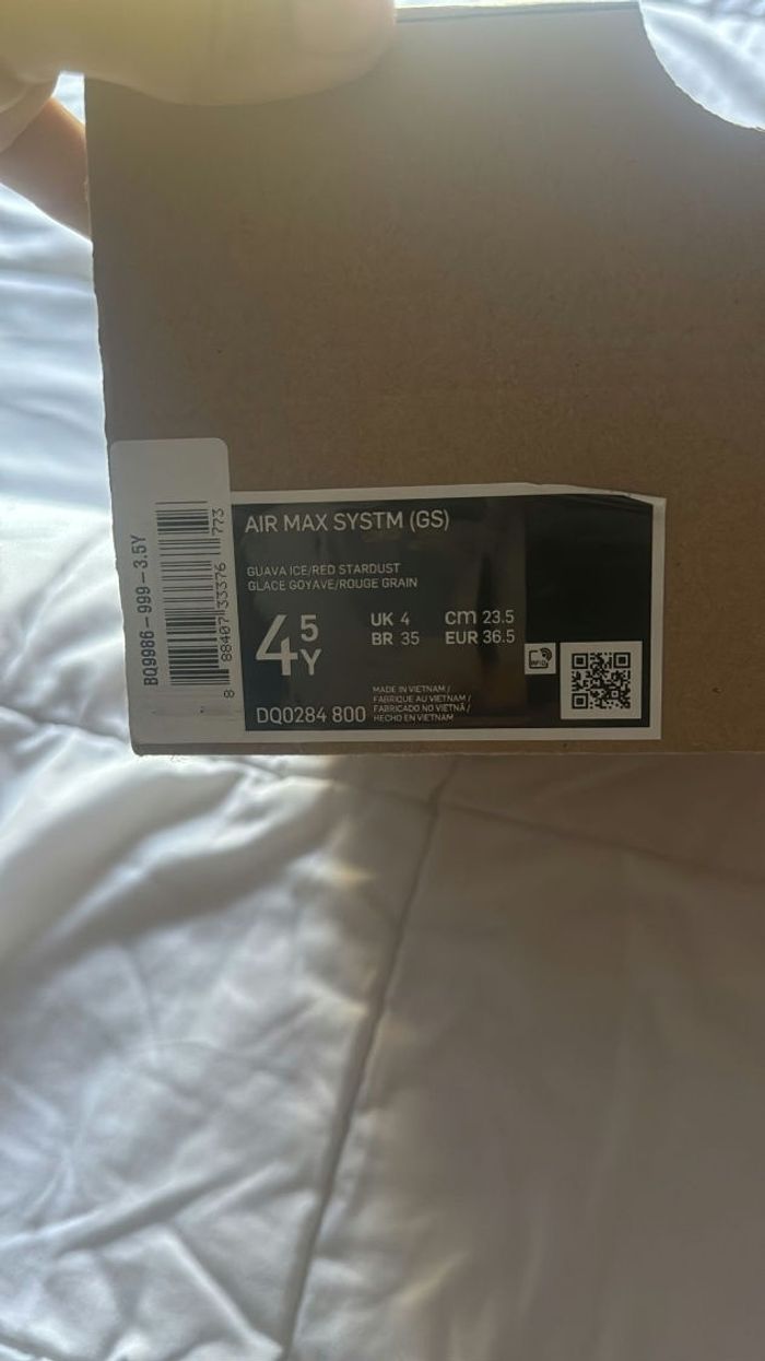 Superbe baskets Air Max 90 Futura pointure 39 - photo numéro 4