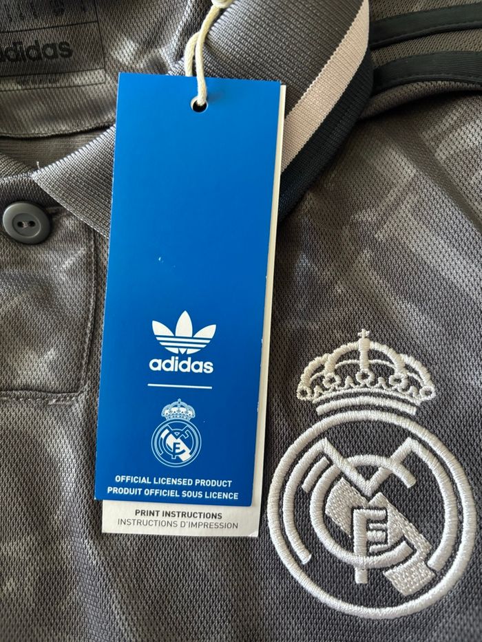 Maillot Real Madrid 2024/2025 - Édition Third (Gris/Charbon) - Neuf avec étiquette - photo numéro 6