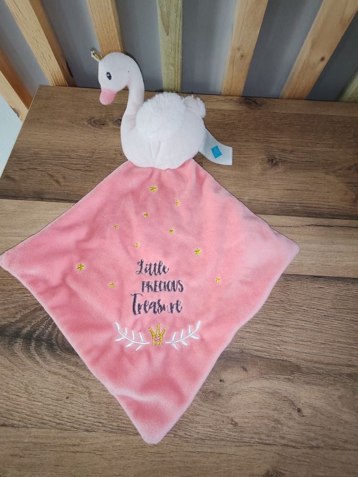 Cygne tex mouchoir rose