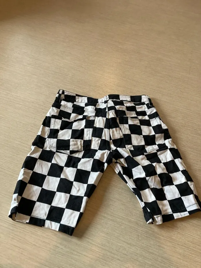 Short bermuda à damiers Asos - photo numéro 2
