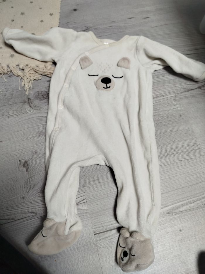 Lot de pyjamas taille 6 mois - photo numéro 7