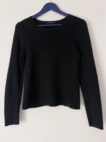 Très beau pull noir en 100% coton texturé Monoprix Femme