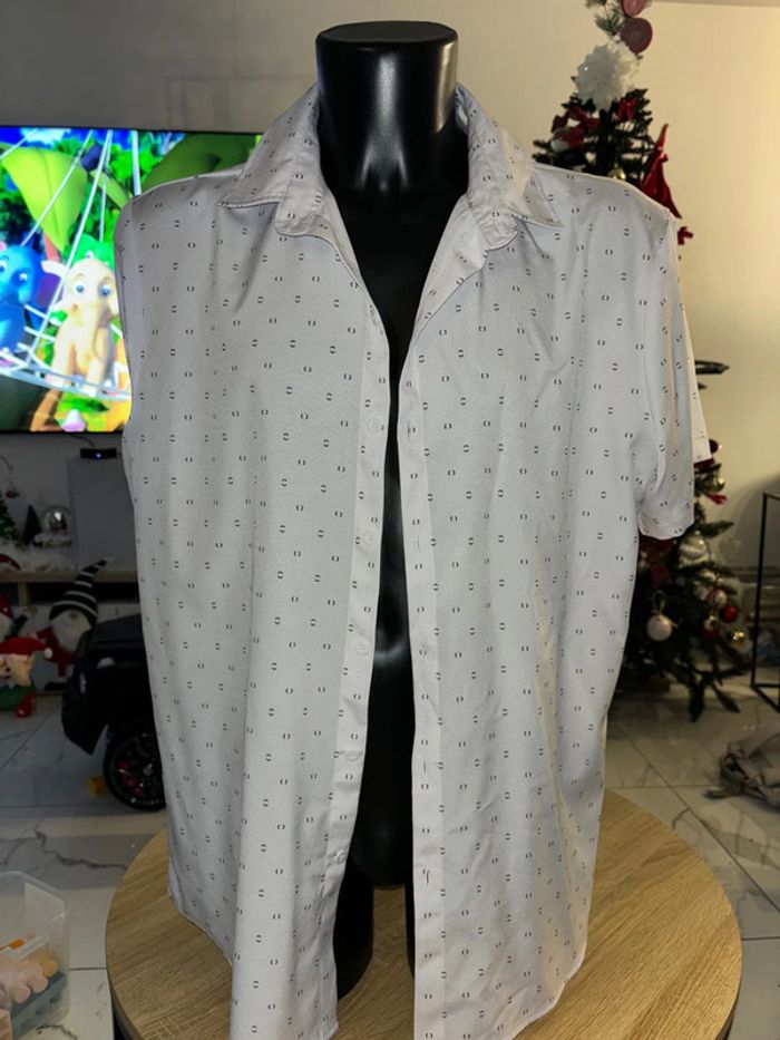 Magnifique chemise homme taille XL en excellent état