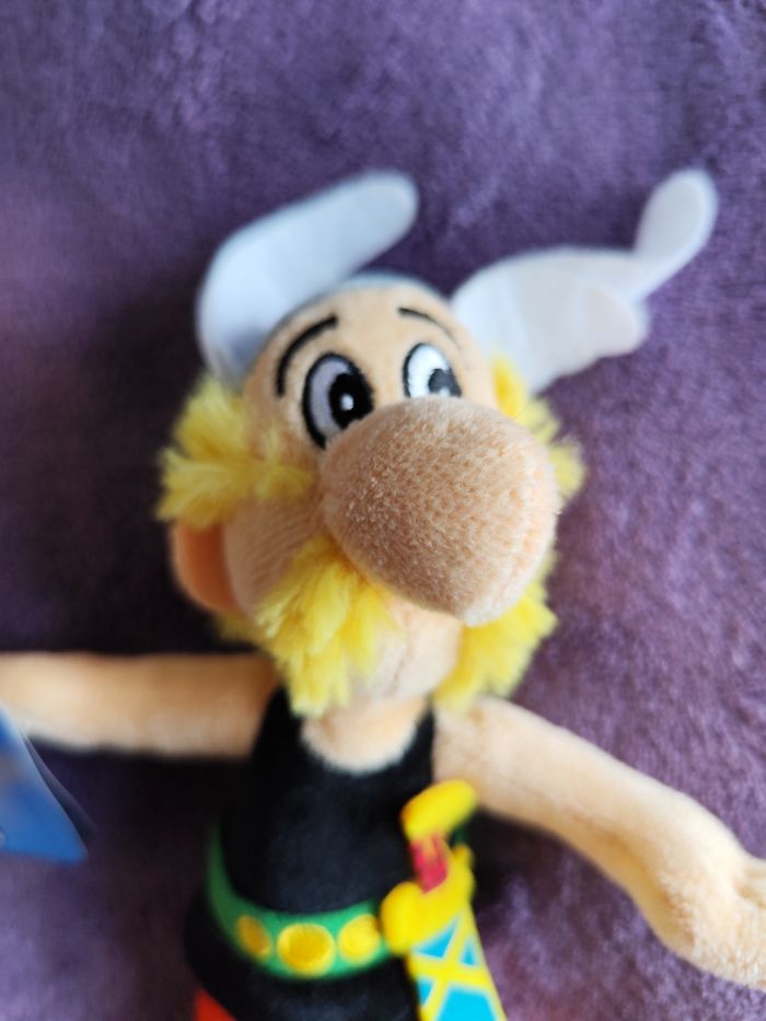 peluche Astérix neuve avec étiquette - photo numéro 6