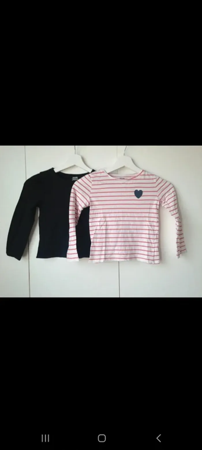 Lot vêtements 6ans fille thsirt,pull,veste - photo numéro 5