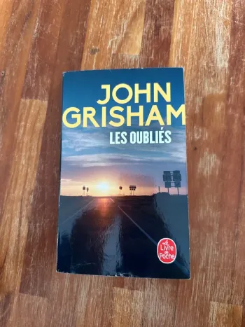 Livre les oubliés