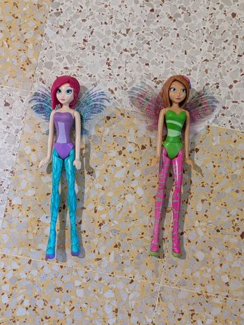 Deux figurines Winx