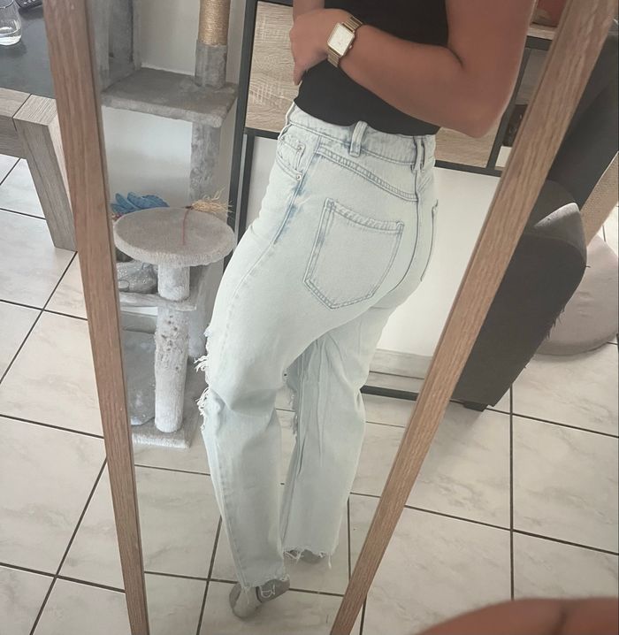 Jean troué - photo numéro 3