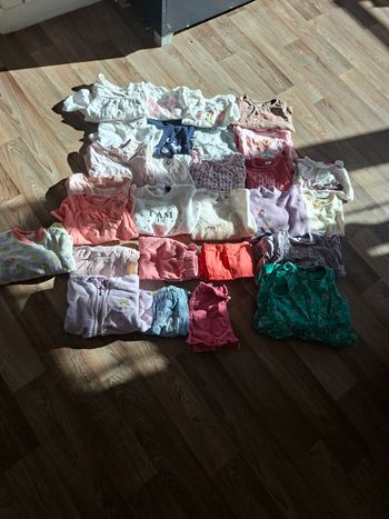 Lots vêtements bebe