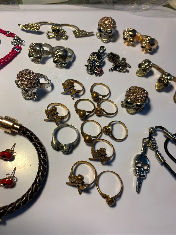 Lot bijoux tête de mort - photo numéro 9