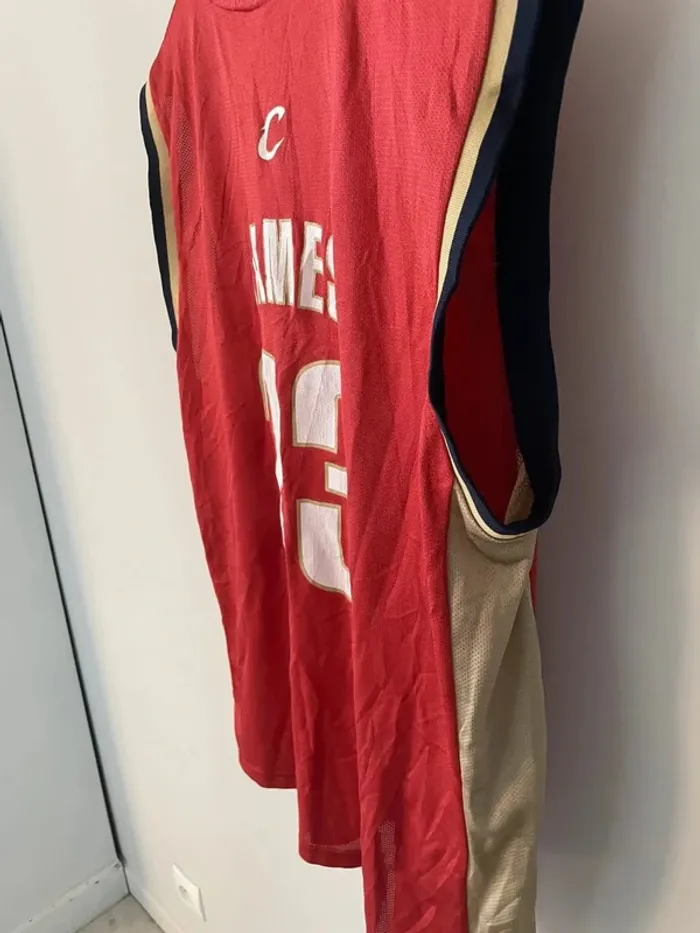 Reebok Maillot basketball jersey 🏀 NBA LeBron #23 James Cleveland Mens L - photo numéro 14