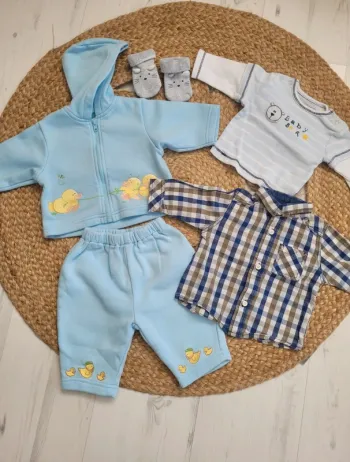Lot de vêtements bébé garçon 1-3 mois