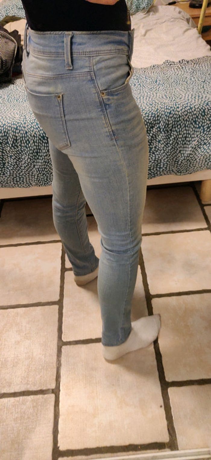 Jeans effet délavé sur le devant - photo numéro 3