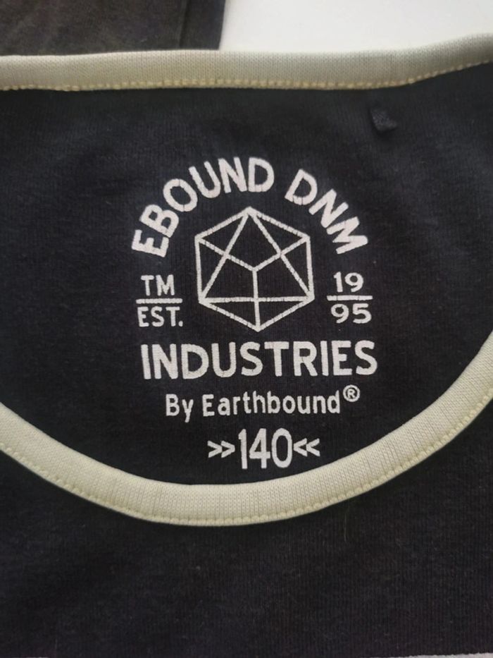 Lot 4 t shirt 10 ans - photo numéro 7