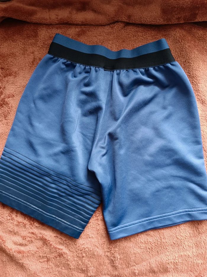 Short football garçon - photo numéro 3