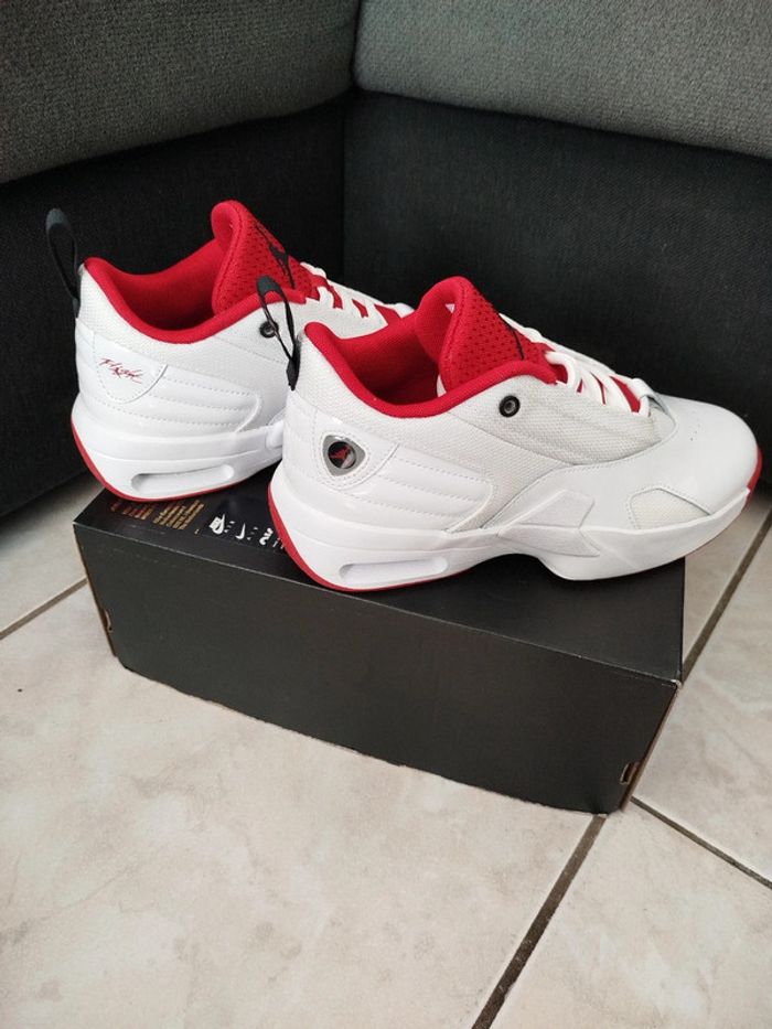 basket Jordan Max Aura 6 - photo numéro 2