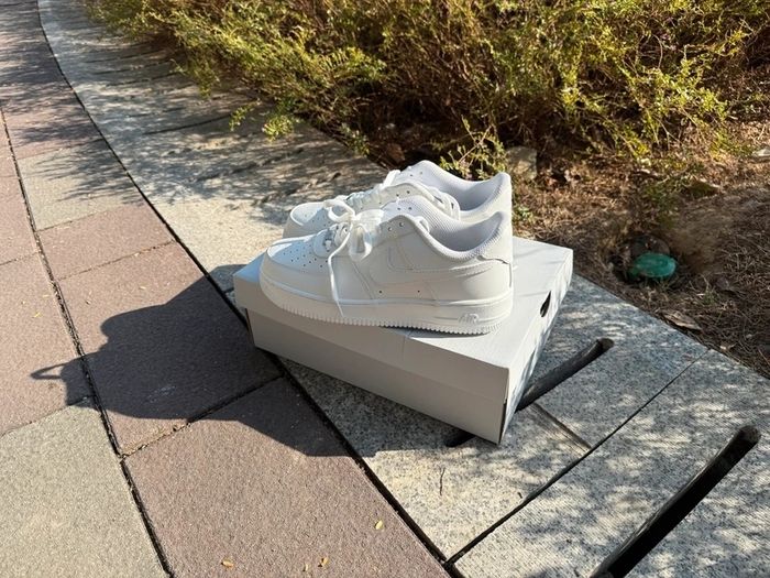 Baskets Nike Air Force One 42.5 - photo numéro 5