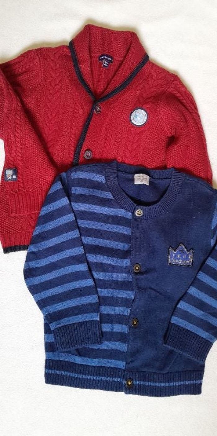 2 gilets 18-24 mois