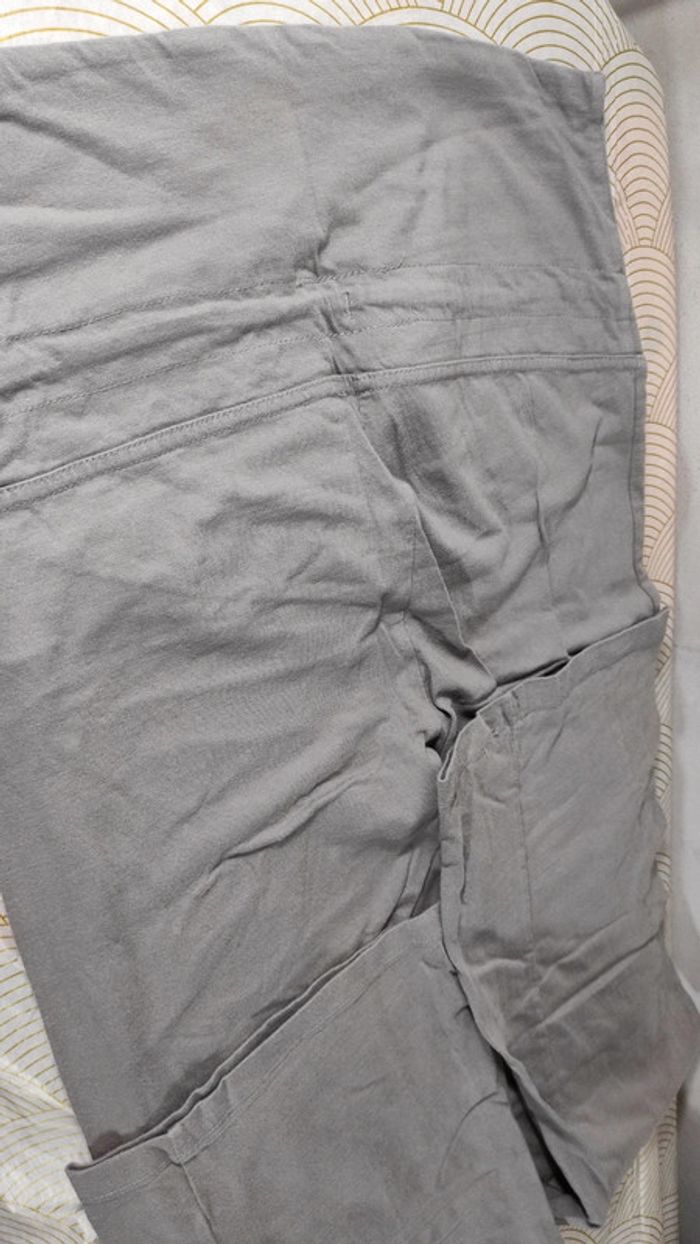Pantalon grossesse - photo numéro 3