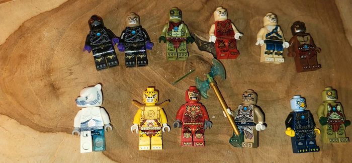 Lot 12 figurines chima - photo numéro 2