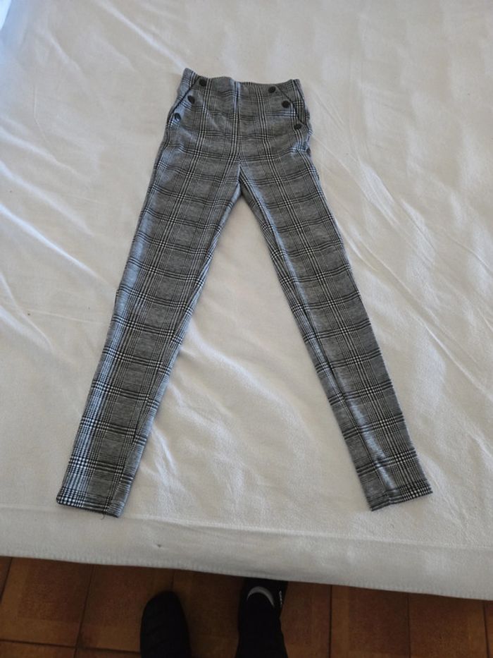 Pantalon Stradivarius en XS