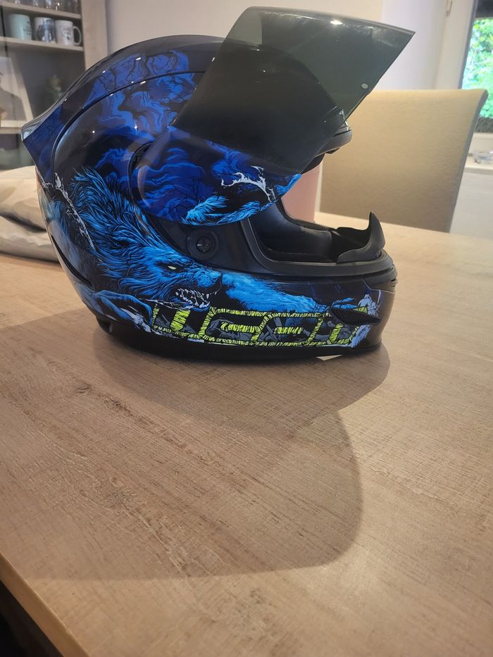Casque moto - photo numéro 2