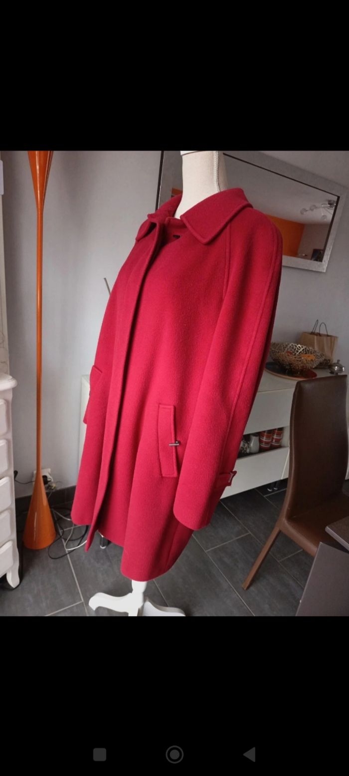 Manteau rouge Weill 
taille 48 - photo numéro 3