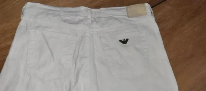 Pantalon Lin Armani Jeans taille 30 – coupe droite élégante - photo numéro 5