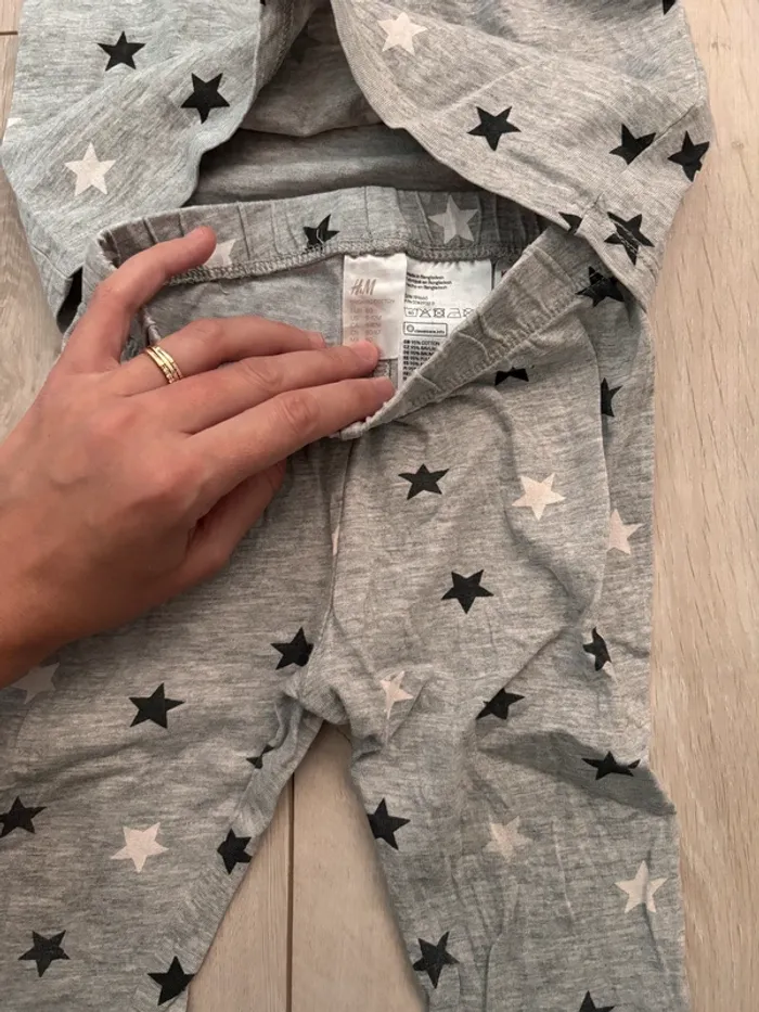 Pyjama deux pieces - photo numéro 5