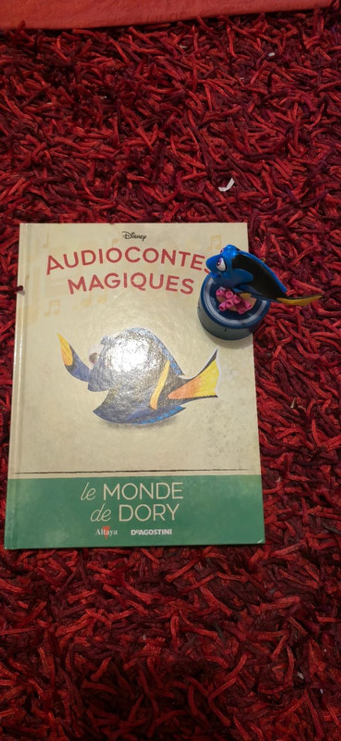 Livre et figurine47occasion lumineuse audiocontes magiques Disney altaya audio conte compte comte