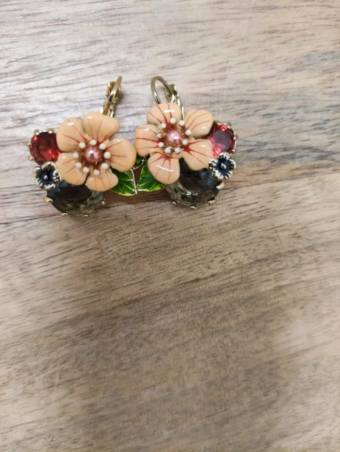 🌸 boucles d'oreilles dormeuses fleurs neuves 🌱 - photo numéro 2