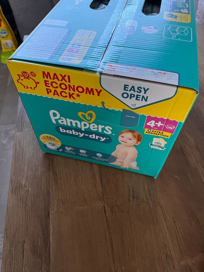 Pampers taille 4 - photo numéro 3